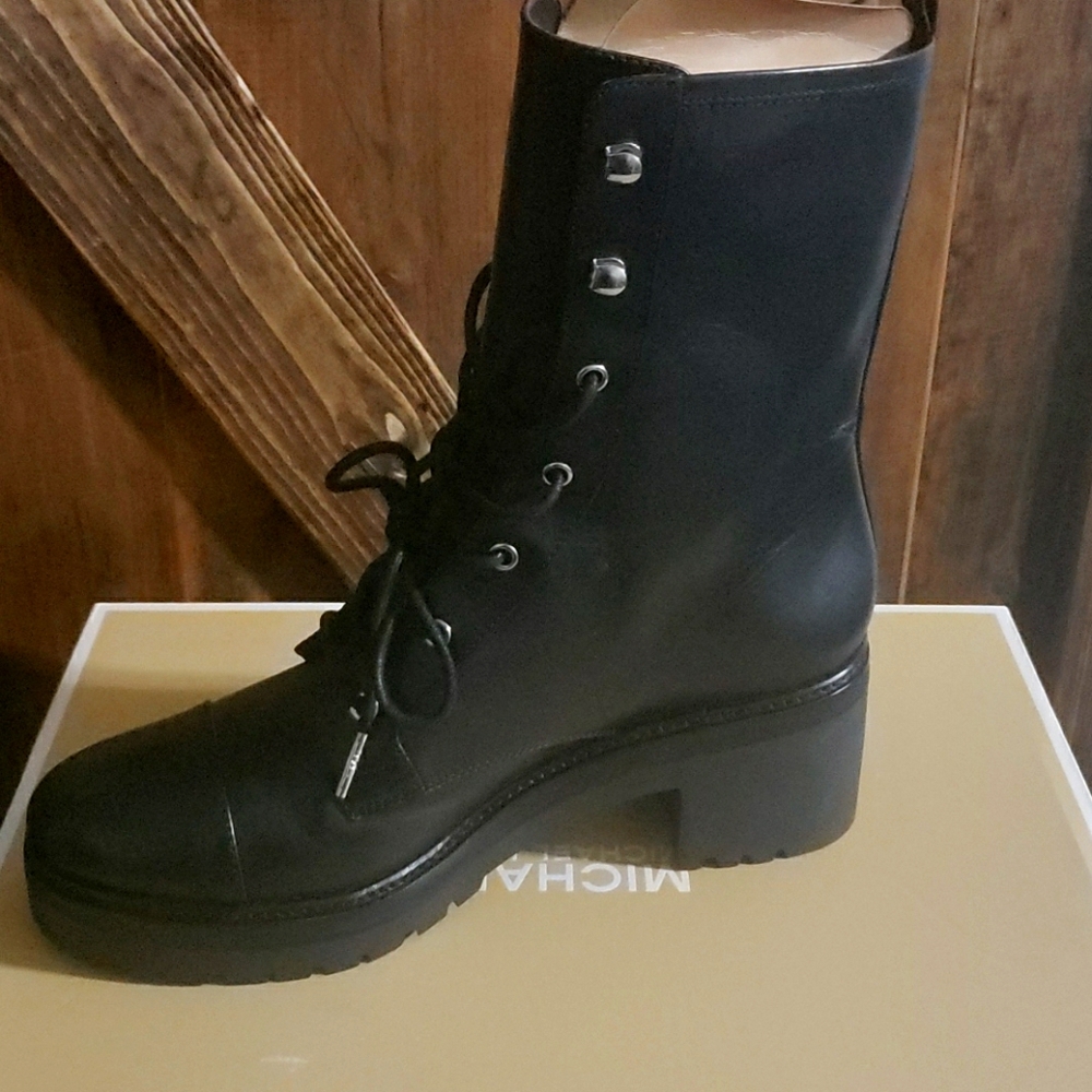Michael Kors Anaka Boot